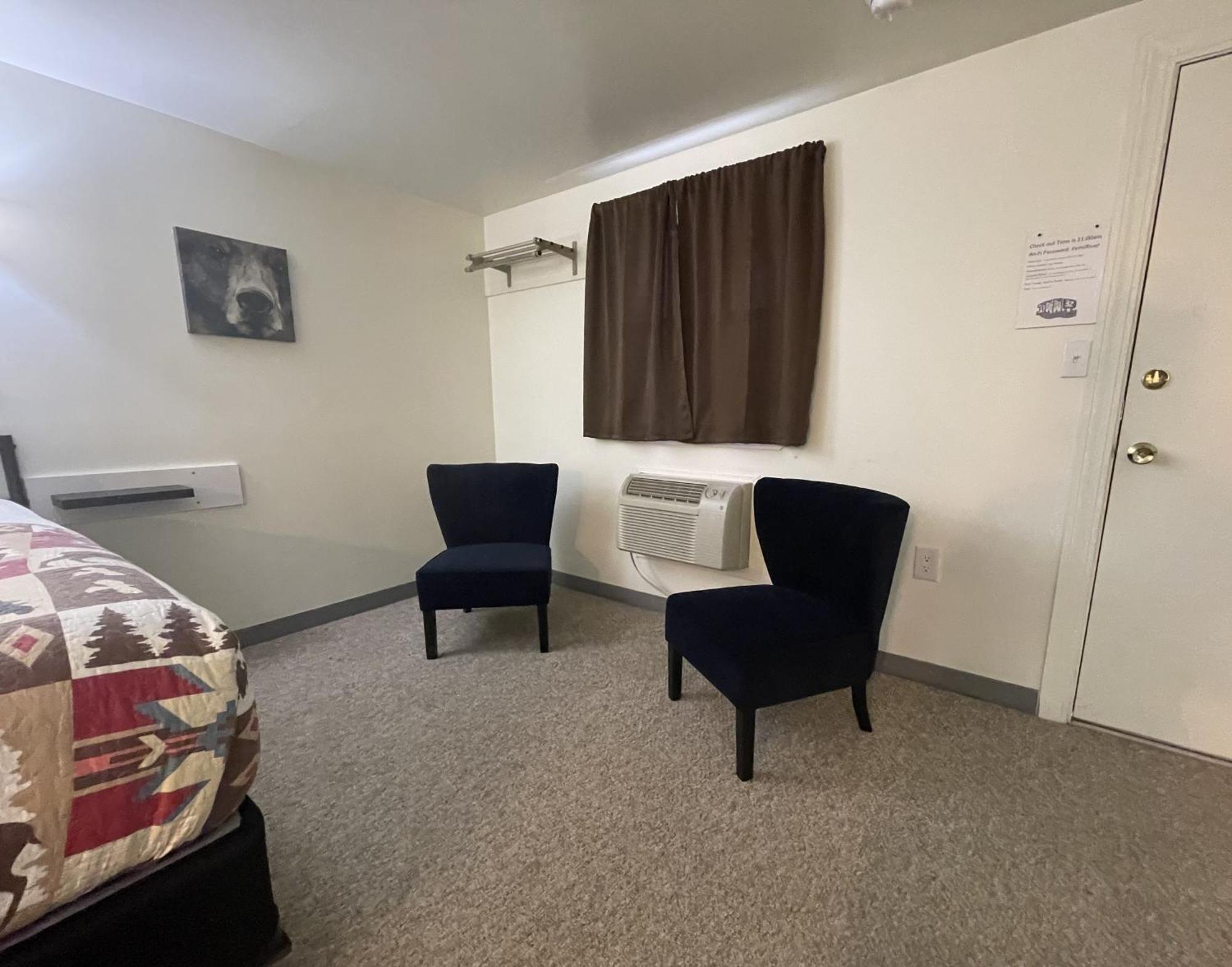 Inn 32 Северен Уудсток Екстериор снимка
