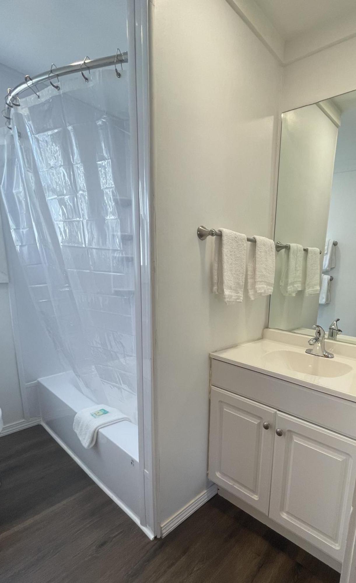 Inn 32 Северен Уудсток Екстериор снимка