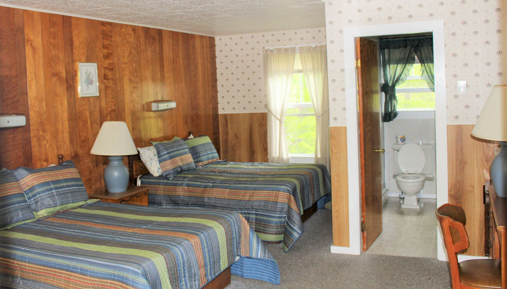 Inn 32 Северен Уудсток Екстериор снимка